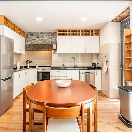 Port And Stone * Funchal (Madeira)