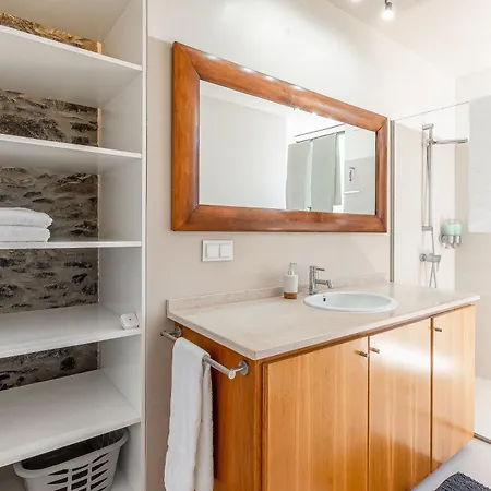 Villa Port And Stone