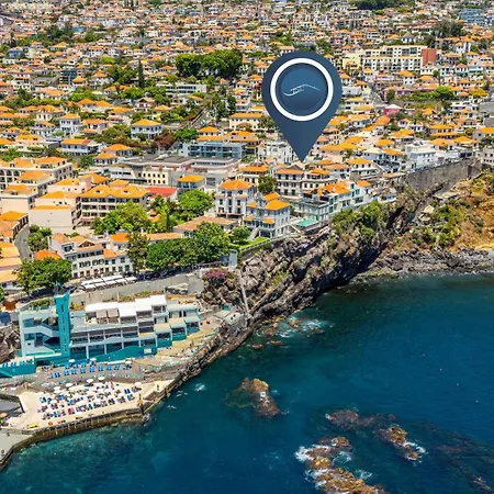 Port And Stone 别墅