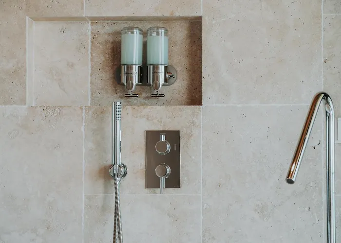 Port And Stone Villa Funchal (Madeira)