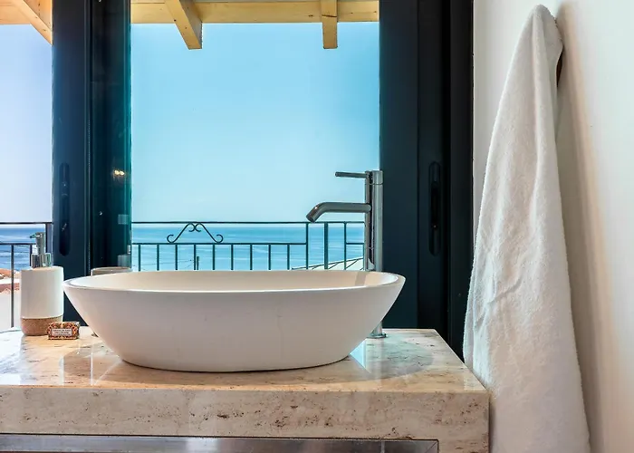 Port And Stone 别墅 丰沙尔